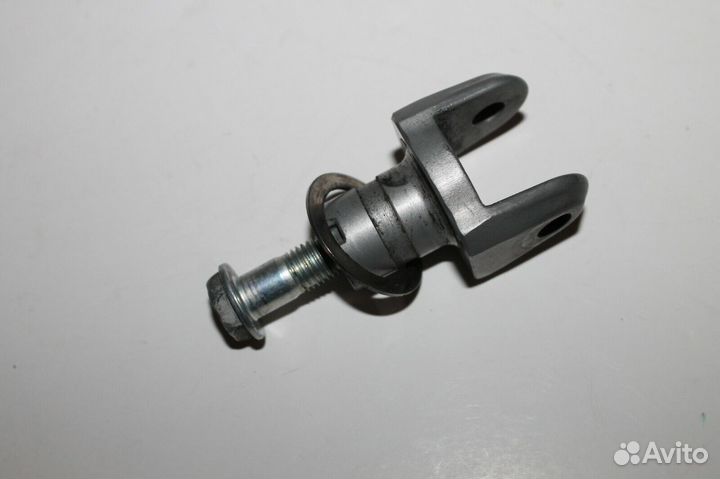 Держатель подножки водителя правый CBR600RR 05-06