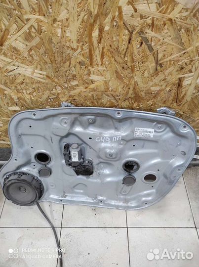 Стеклоподъёмник передний правый Kia Ceed ED