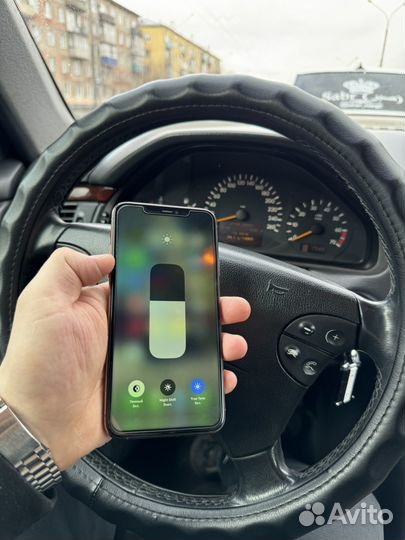 iPhone 11 Pro Max, 64 ГБ