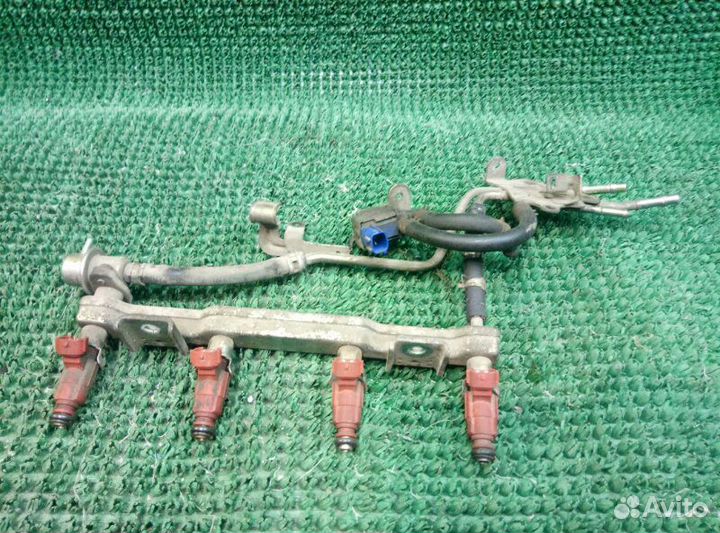Топливная рейка Nissan Almera N16 N16 QG15DE