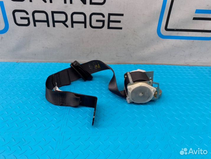 Ремень безопасности задний левый Hummer H3 H3 L52