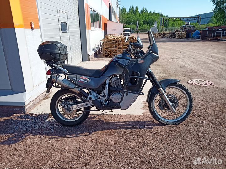 Honda transalp XL600