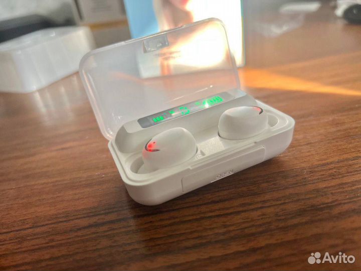 Беспроводные наушники TWS - snow
