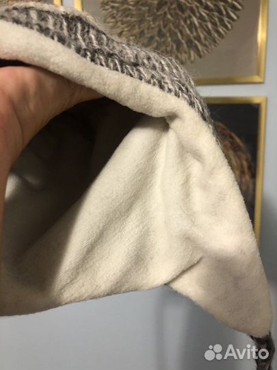 Шапки шерстяные 54-56 2 шт