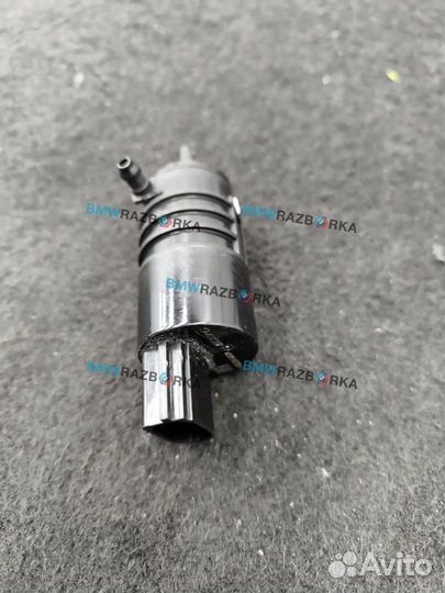 Насос (моторчик) омывателя стекла BMW i5 G60 2024