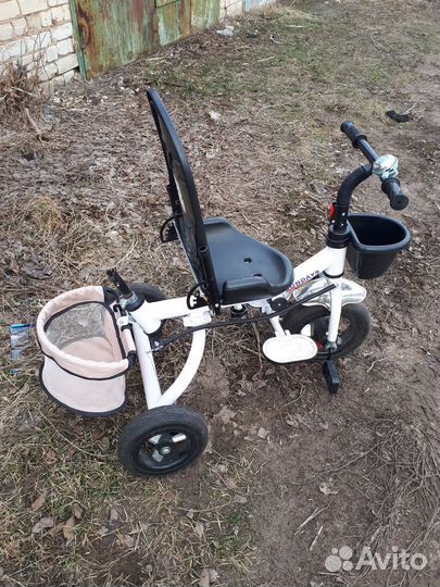 Детский трехколесный велосипед