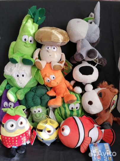 Миньоны, Овощной десант мягкие игрушки новые