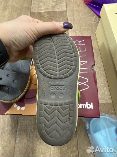 Сандалии crocs