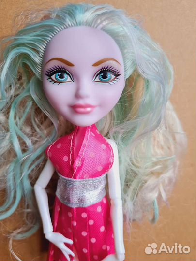 Кукла барби монстер хай