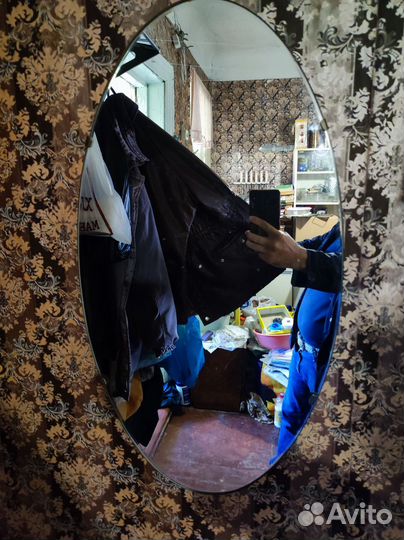 Зеркало овальное