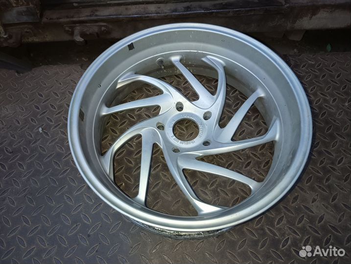 Заднее колесо bmw k1200s