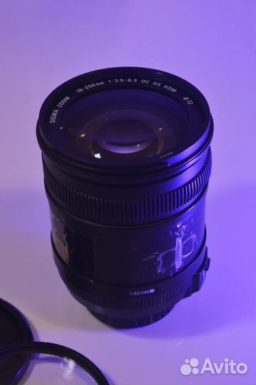 Объектив Sigma 18-250mm f/3.5-6.3 DC OS HSM