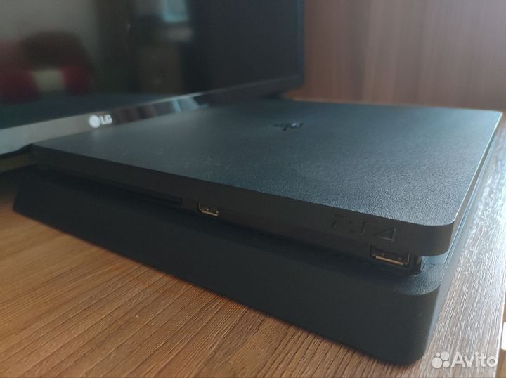 Sony playstation 4 ps4 slim 1tb