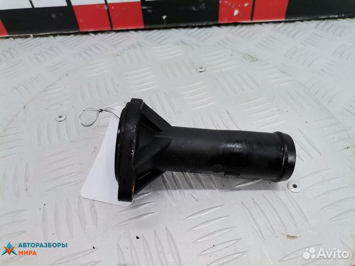 Корпус термостата Volkswagen Golf 3 1999 038121121