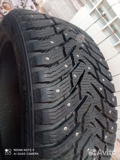 Nokian Tyres Hakkapeliitta 8 SUV 255/45 R20
