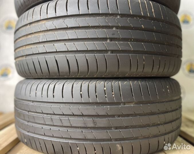 Kumho Ecsta HS51 205/55 R16