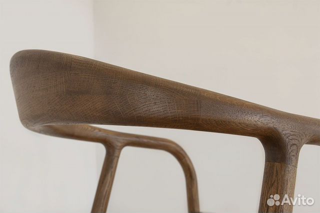 Ультрамодный стул из дерева Bionica L