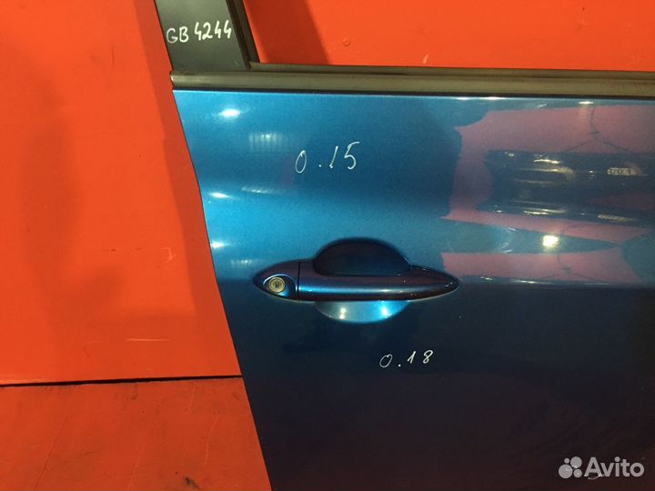 Дверь передняя правая Kia Venga хетчбэк G4FA 1.4L