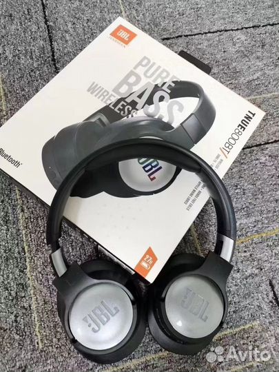 Беспроводные наушники JBL tune 800вт