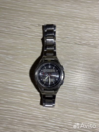 Часы Casio WVA-M650D-1A