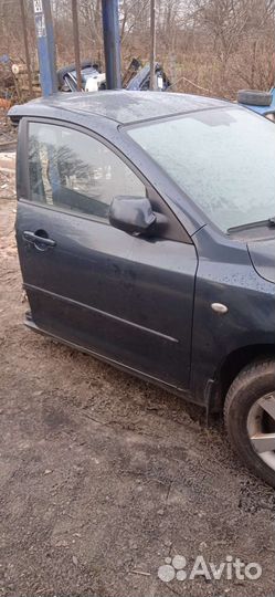 Двери крышка хлопушка Мазда 3 2005 г