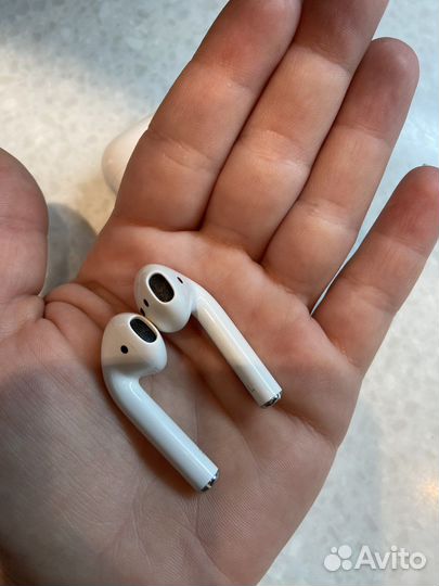 Наушники Apple Airpods 1