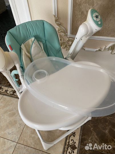 Стульчик для кормления Carrello Triumph