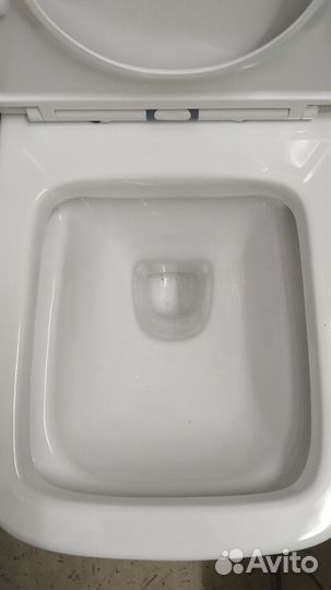 Унитаз новый безободковый