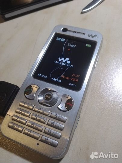 Sony Ericsson W890i