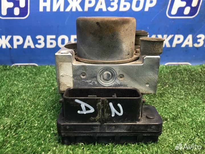 Блок ABS (насос) Mitsubishi Cedia 1.5 4G15 2003