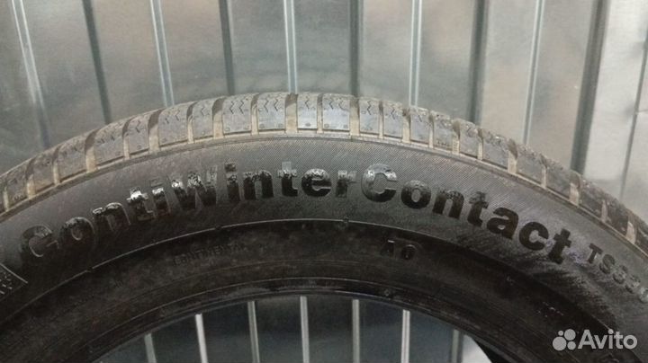 Continental ContiWinterContact TS 830 P 235/55 R17 99H