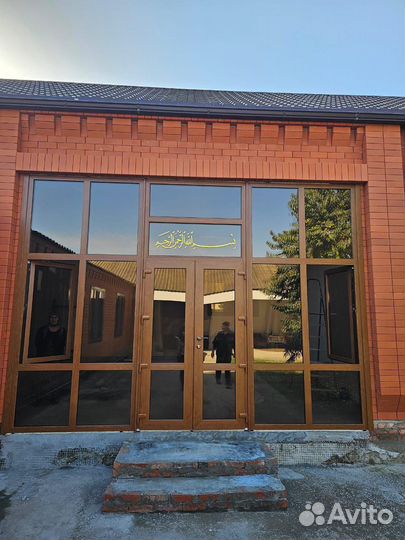 Пластиковые окна и безрамное остекление