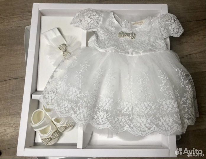 Платье для девочки новорожденной