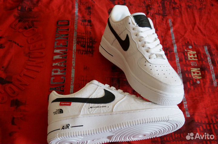 Nike Air Force 1
