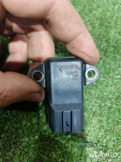 Датчик абсолютного давления Mitsubishi lancer 9