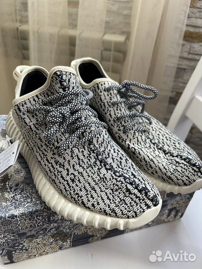 Кроссовки yeezy