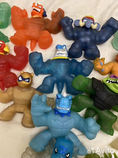 Игрушка тянучка герои гуджитсу, 18 штук Goojitzu