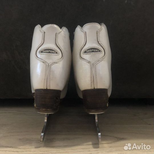 Фигурные коньки risport rf2 р.240