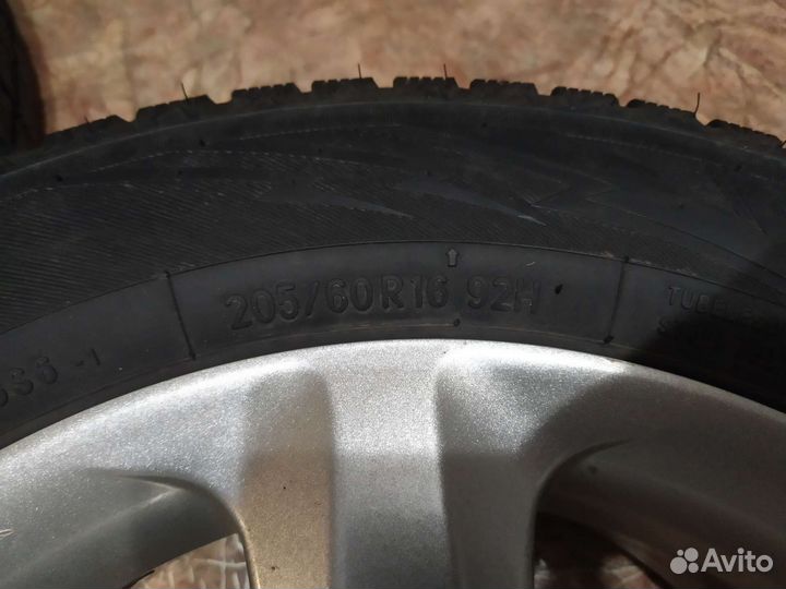 Toyo Observe GSi-6 205/60 R16