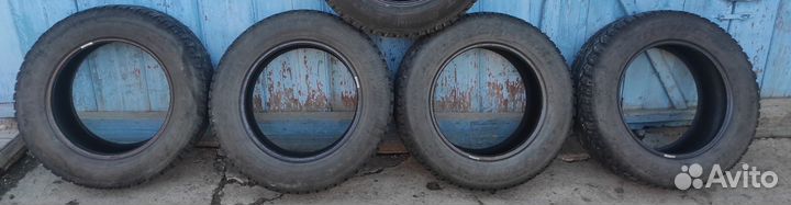 Continental ContiCrossContact AT 215/65 R16