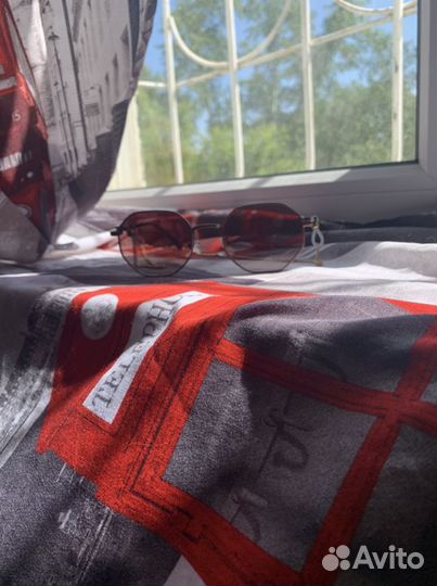 Солнцезащитные очки