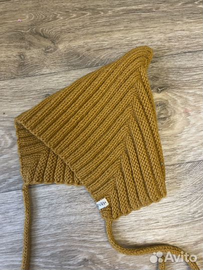 Вязаная шапка и снуд