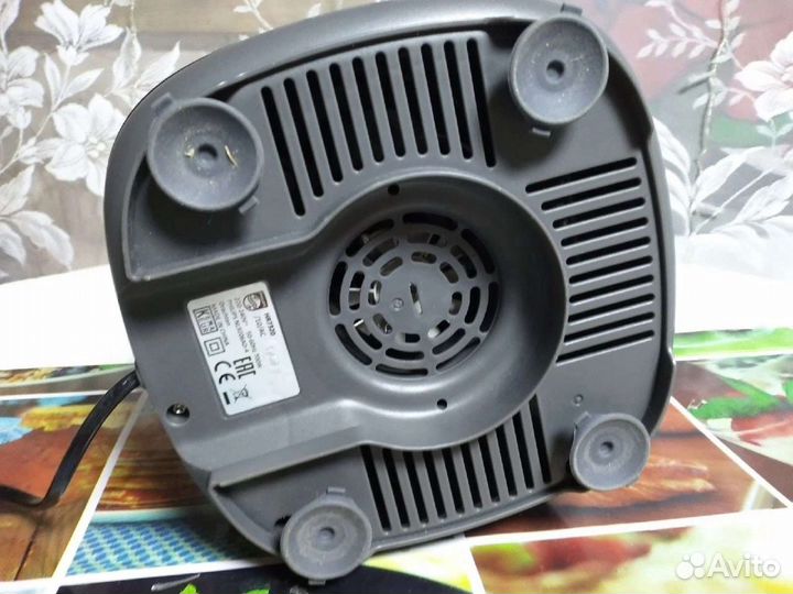 Комбайн филлипс 700вт,19функций,не комплект