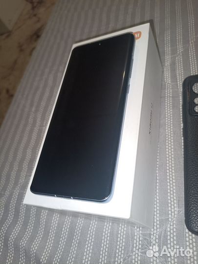Xiaomi 12, 8/256 ГБ