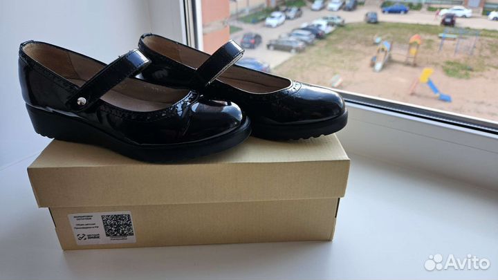 Туфли школьные для девочки