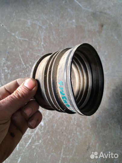 Патрубок воздушный Mercedes W140