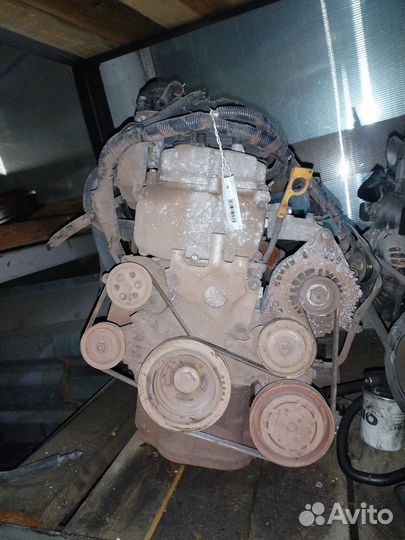 Двс Nissan March AK12