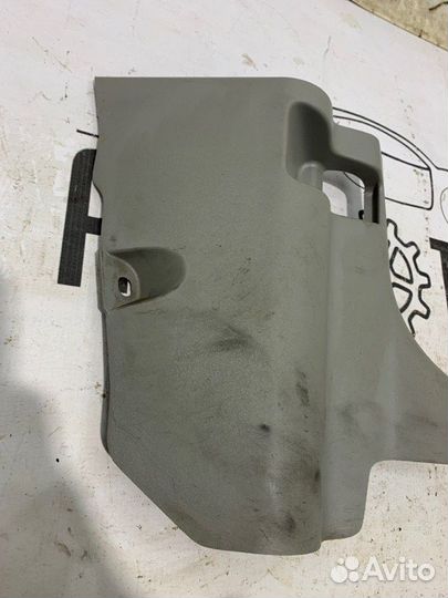 Накладка порога передняя правая Nissan X-Trail T30