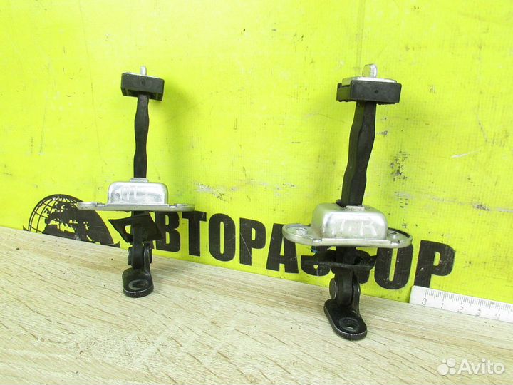 Ограничитель двери на Daewoo Matiz