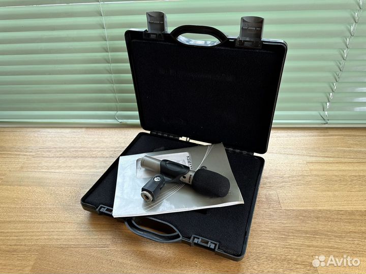 Конденсаторный микрофон Shure KSM137